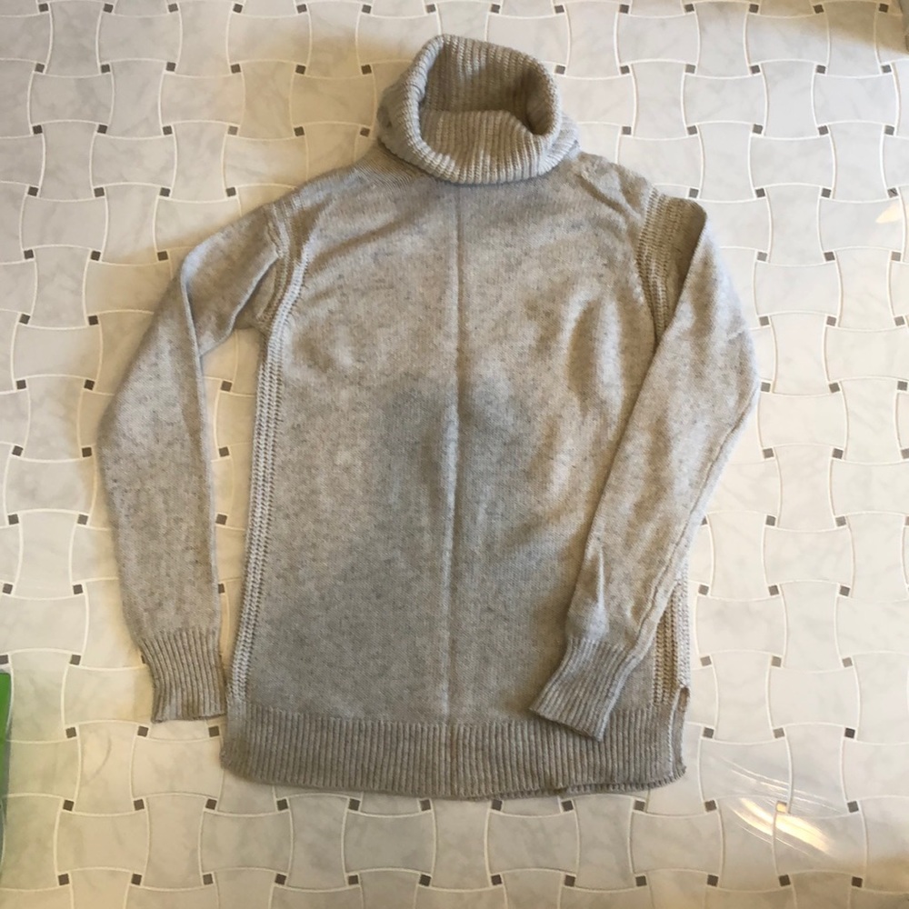 Jcrew turtle neck sweater
